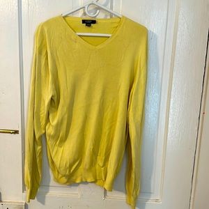 Men’s v neck sweater lightweight